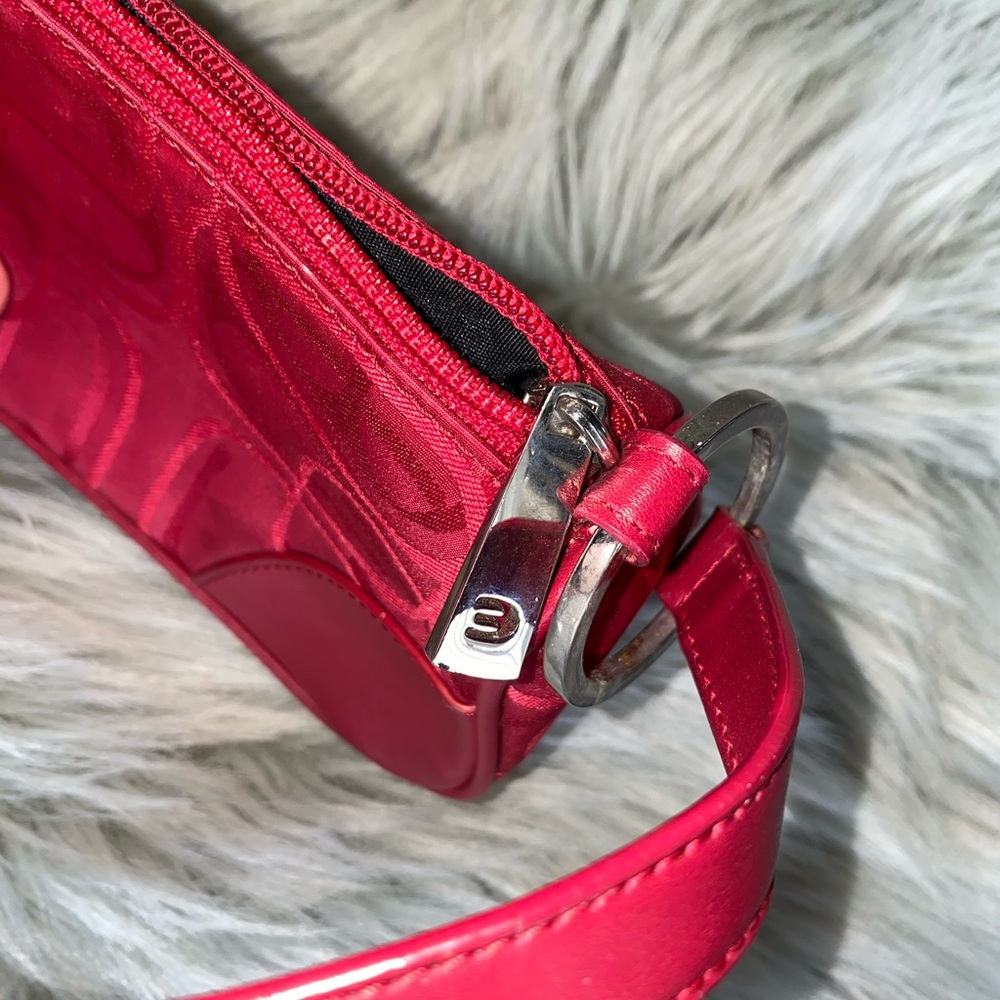 Red Express Purse - Picture 5 of 6